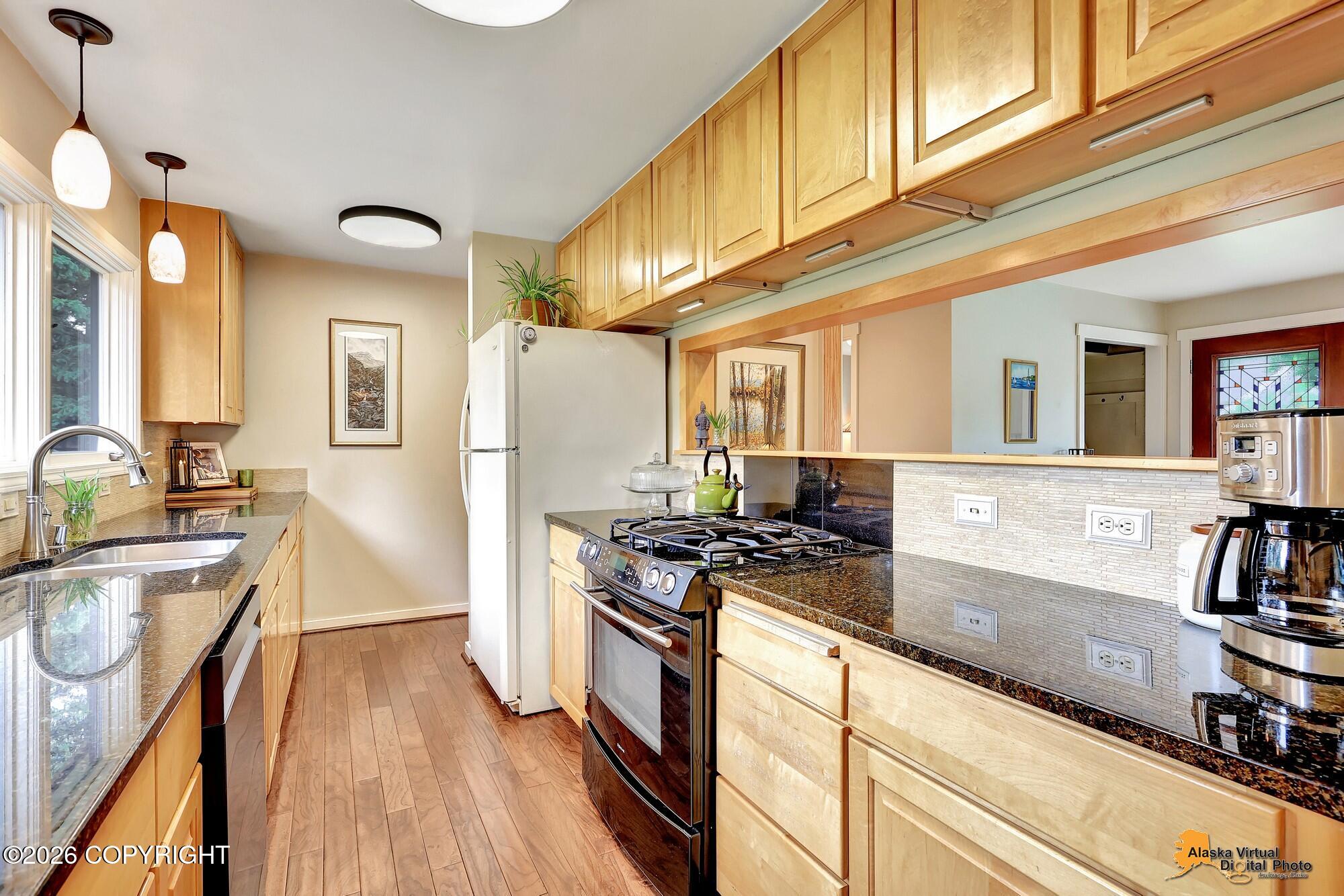2515 Turnagain Parkway
