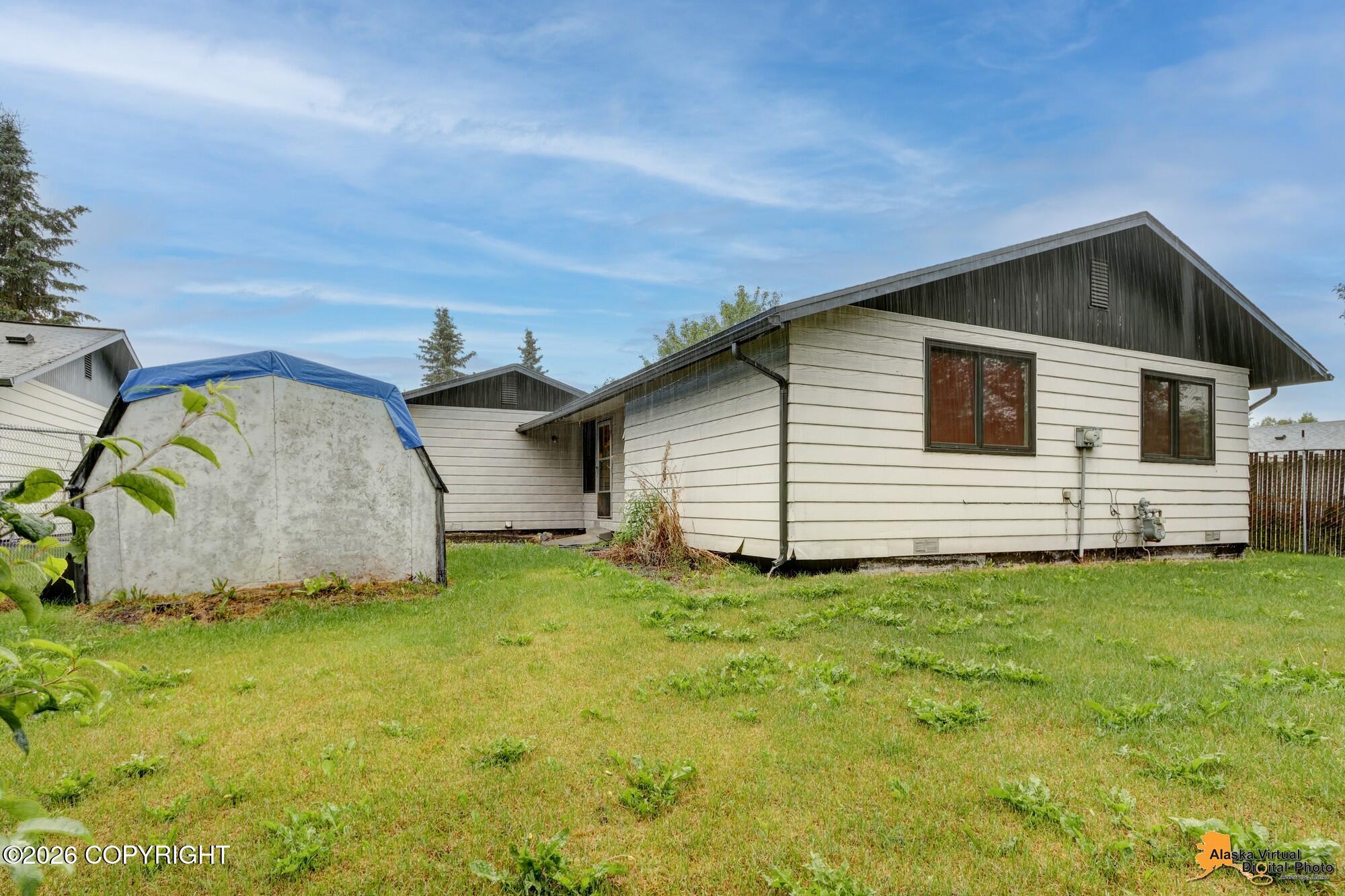 1915 Rosemary Street