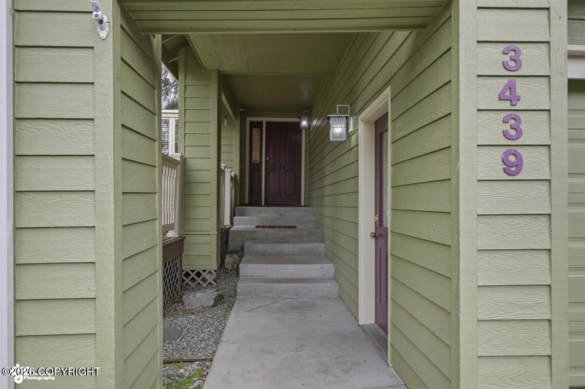 3439 Gibstay Circle