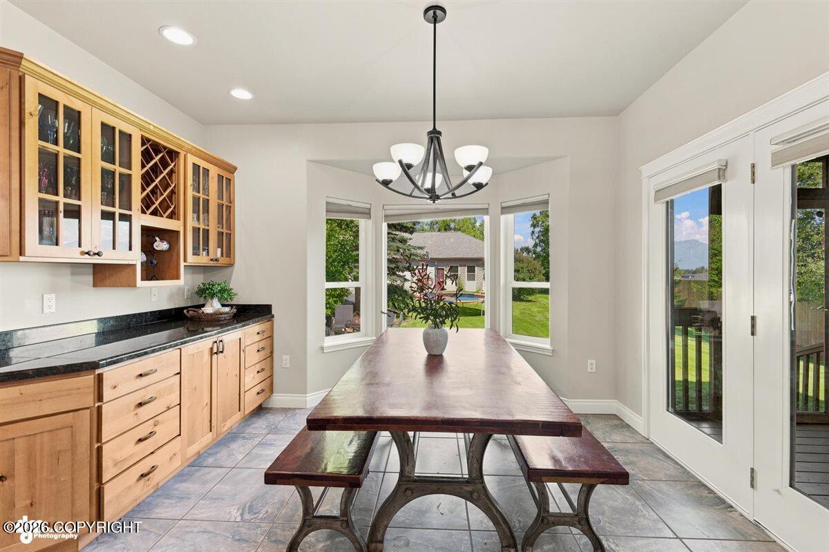 3318 S Charming Valley Loop