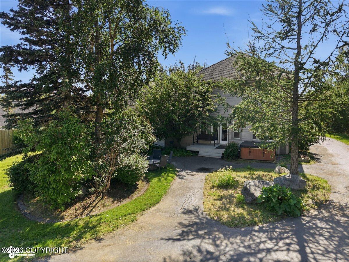 3318 S Charming Valley Loop