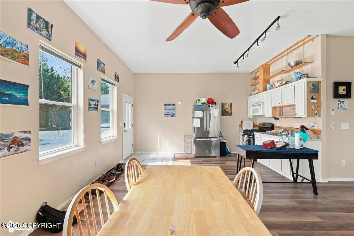 3318 S Charming Valley Loop