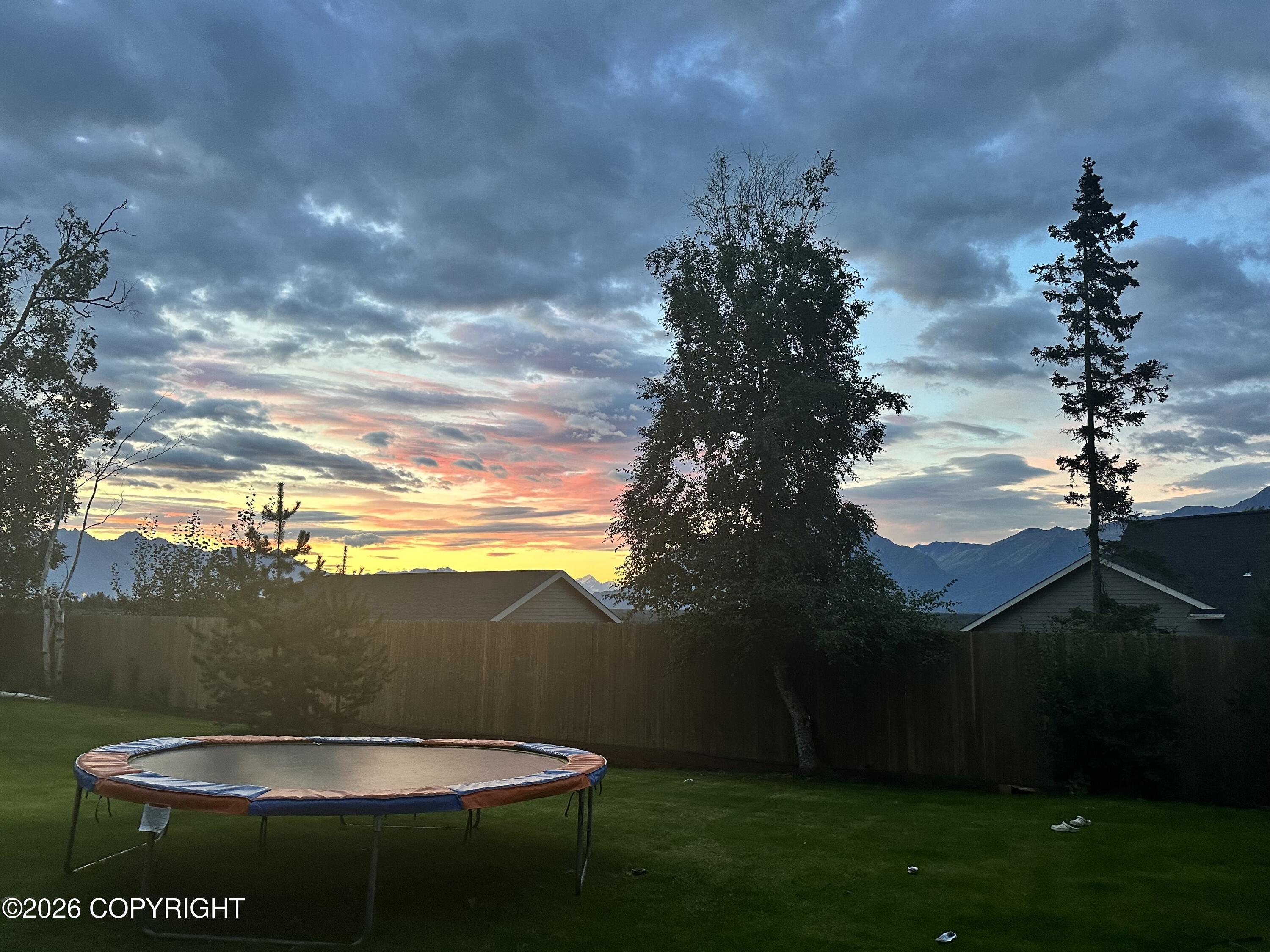3318 S Charming Valley Loop