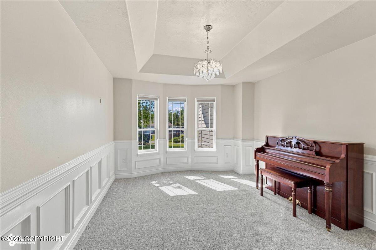 3318 S Charming Valley Loop