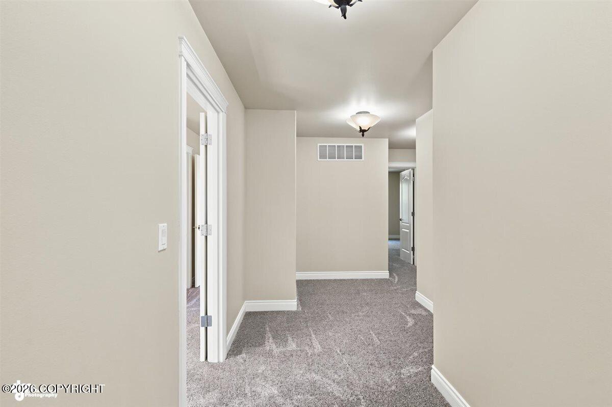 3318 S Charming Valley Loop