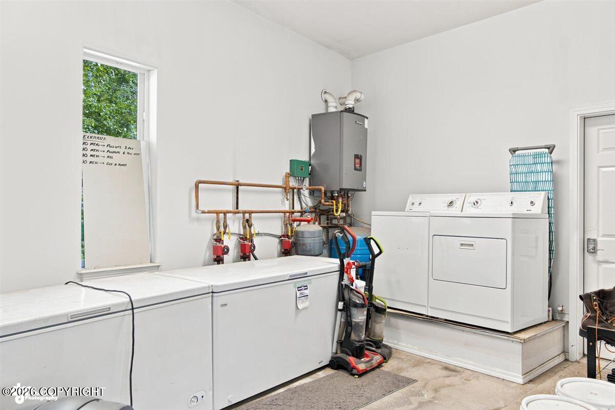 3318 S Charming Valley Loop