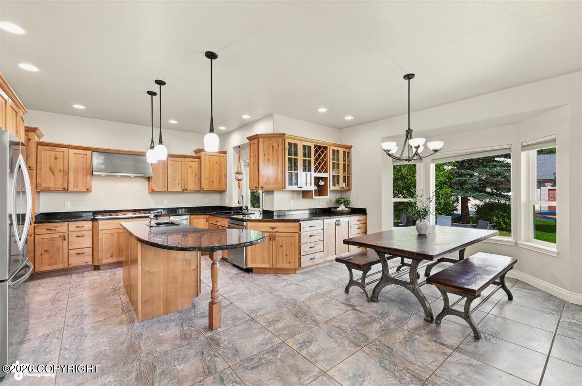 3318 S Charming Valley Loop