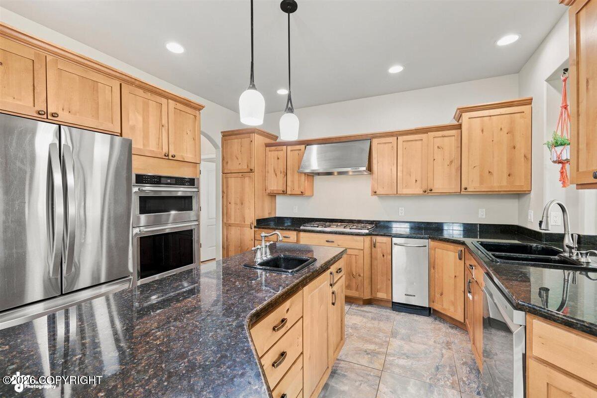 3318 S Charming Valley Loop