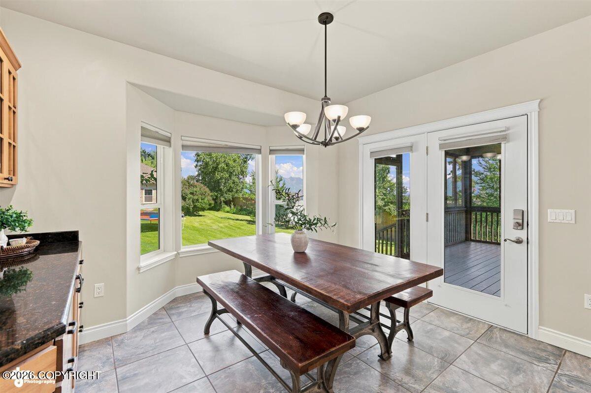 3318 S Charming Valley Loop