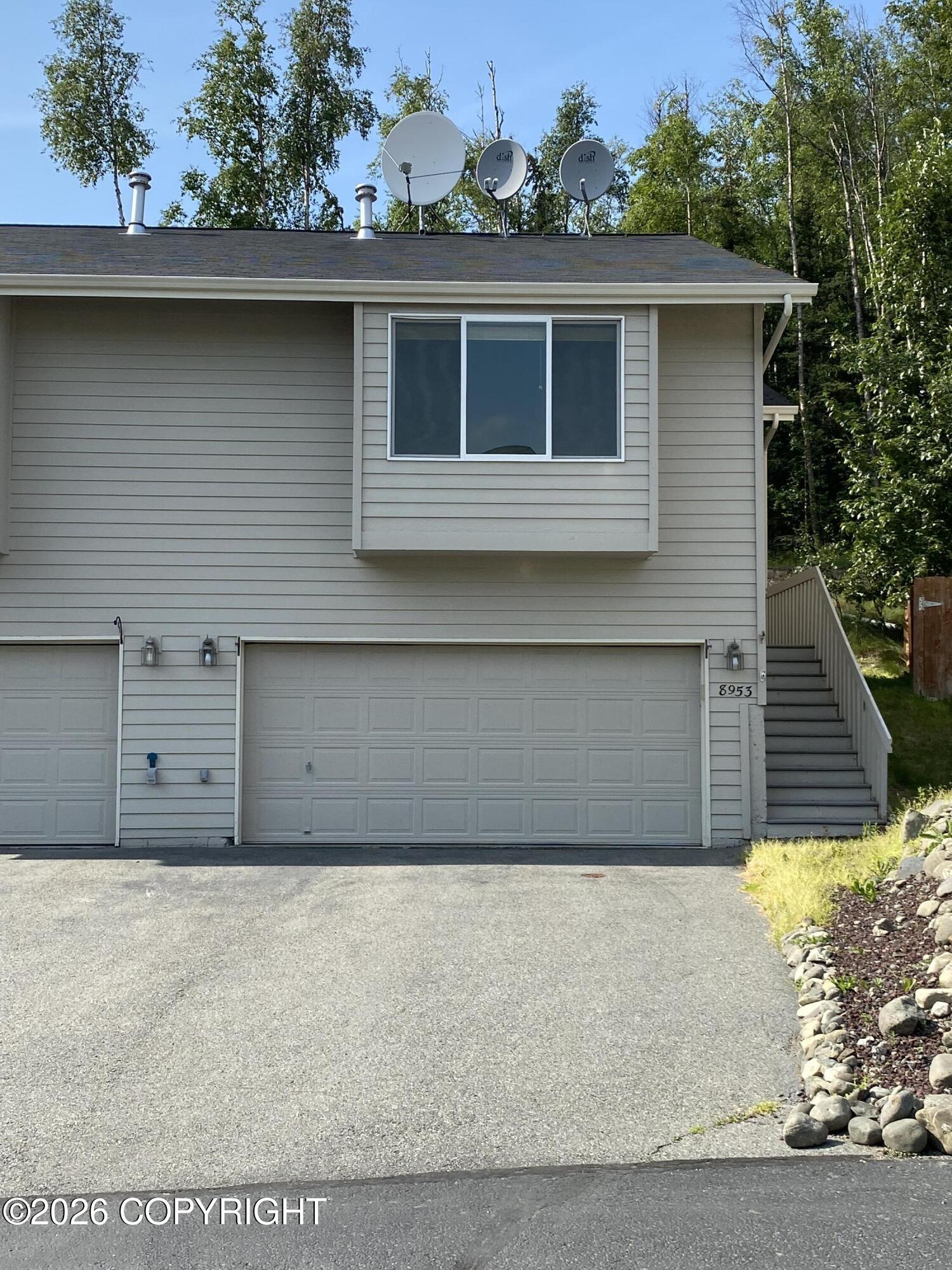 8953 Eagle Pl Loop