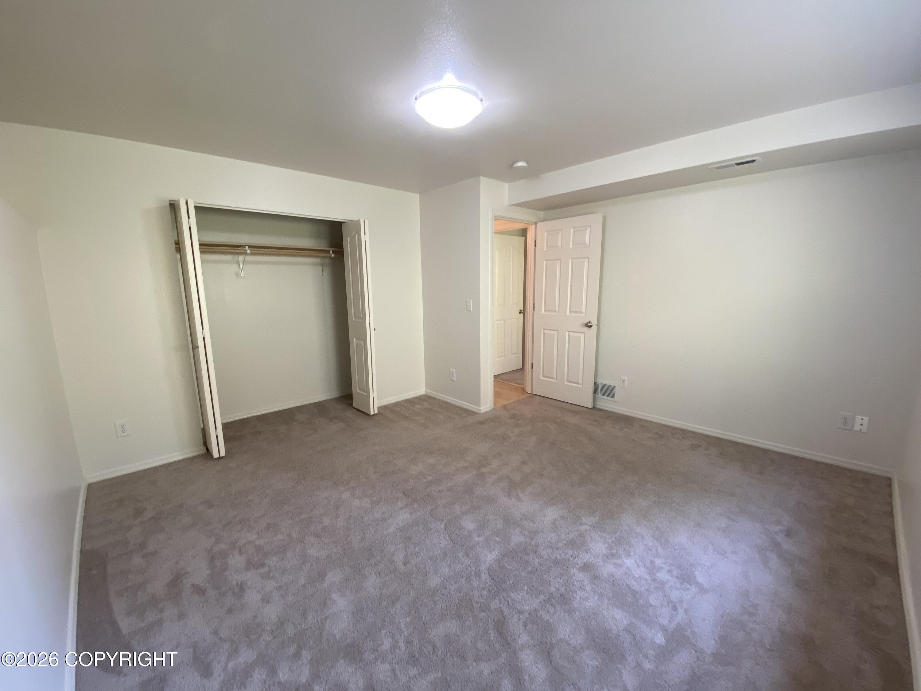 8953 Eagle Pl Loop