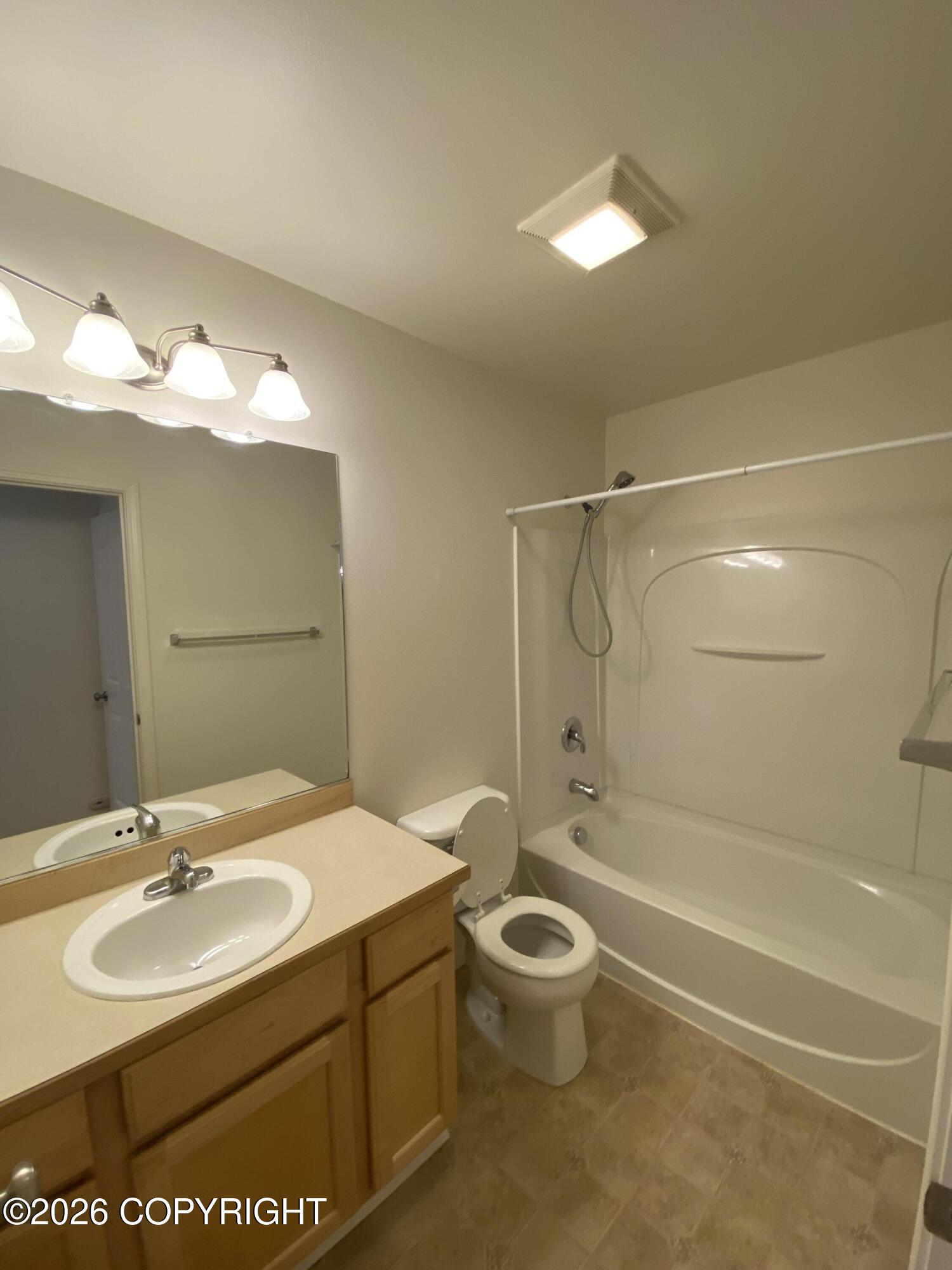 8953 Eagle Pl Loop