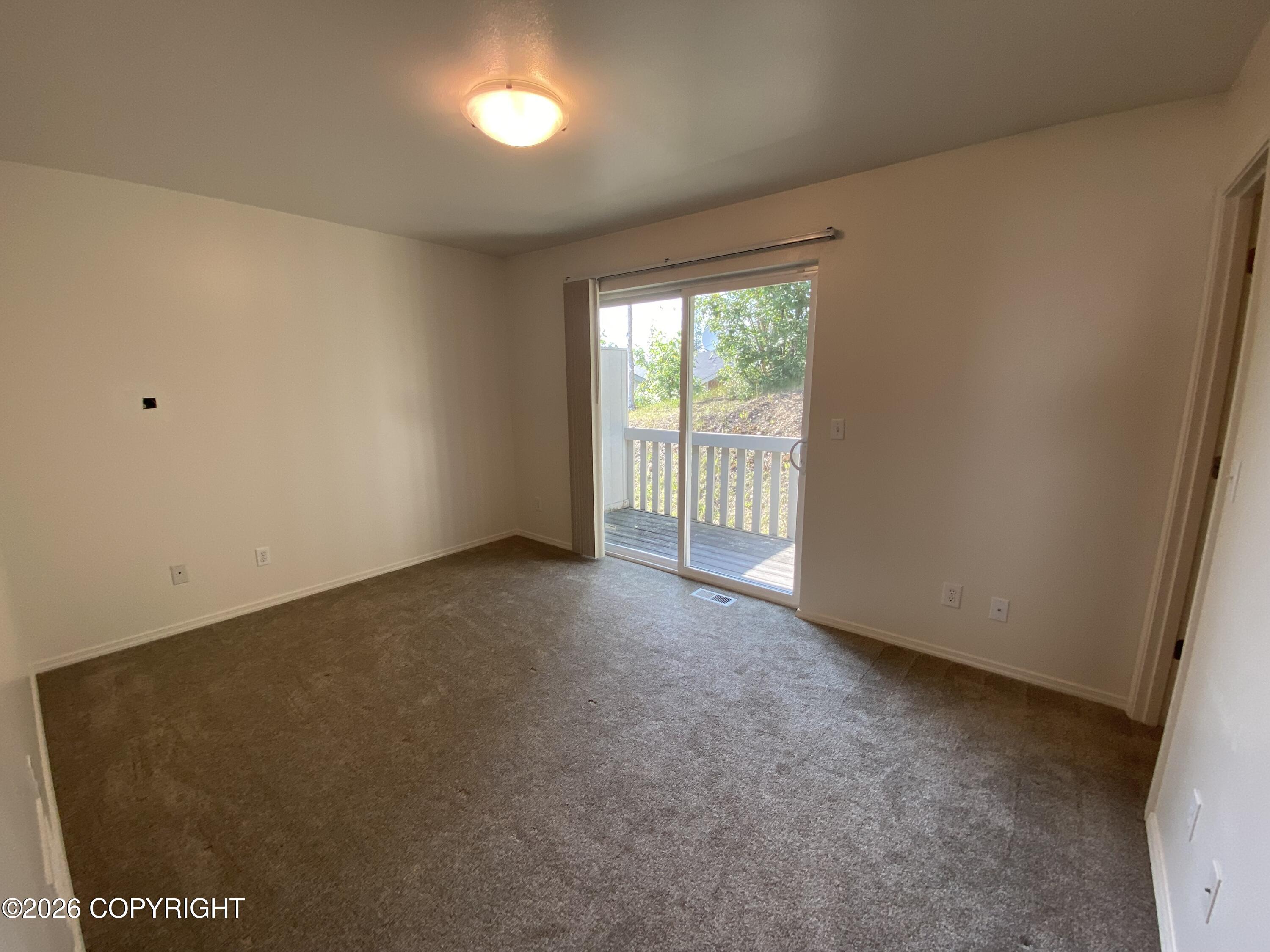 8953 Eagle Pl Loop