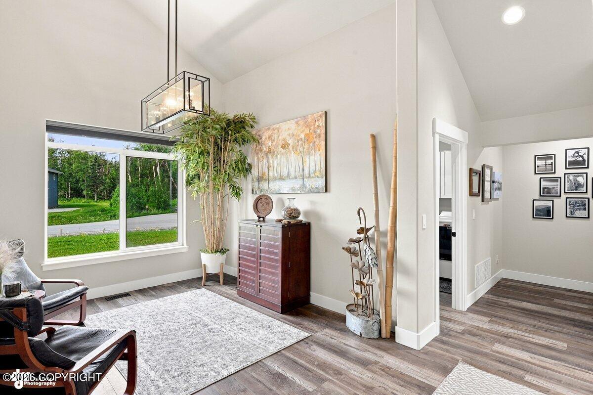 1435 S Andre Circle