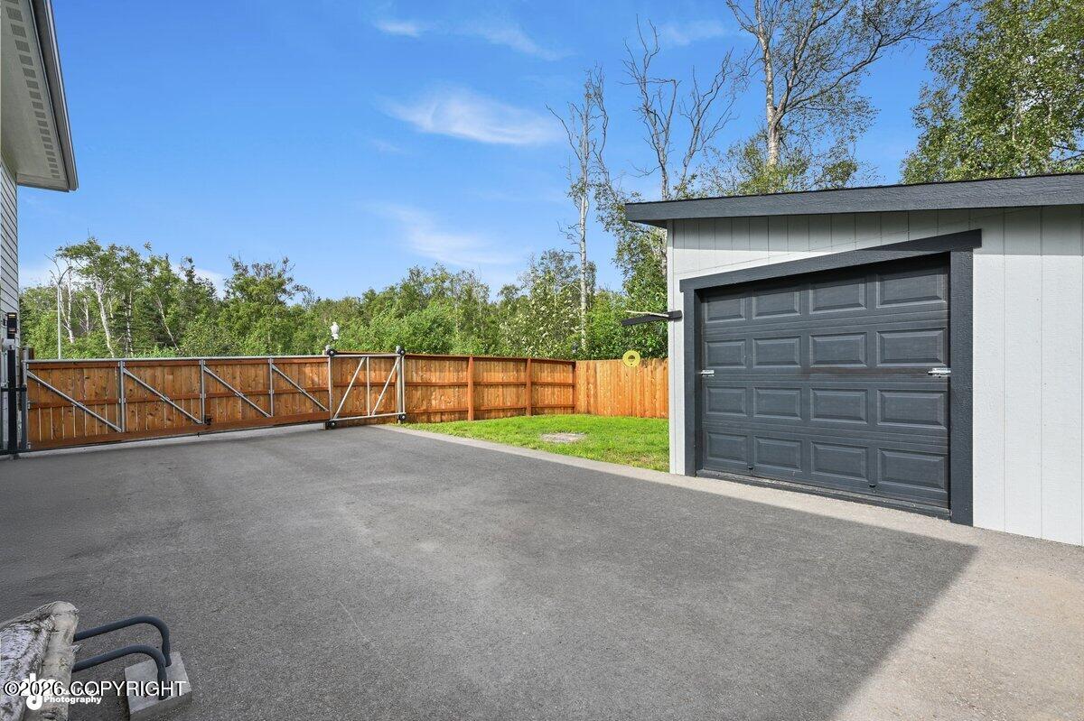 1435 S Andre Circle