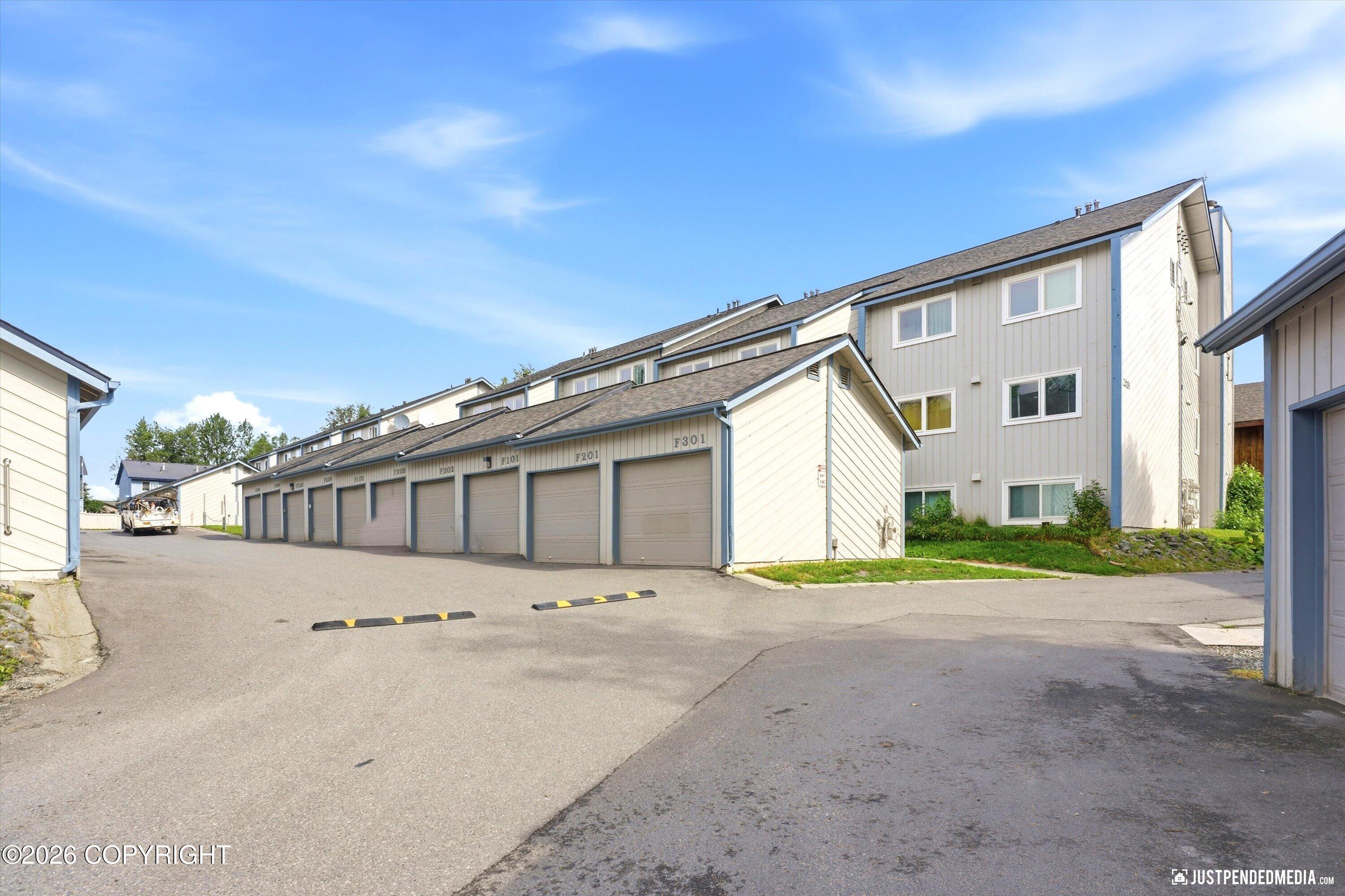 2831 W International Airport Road # F302 Unit: #F302