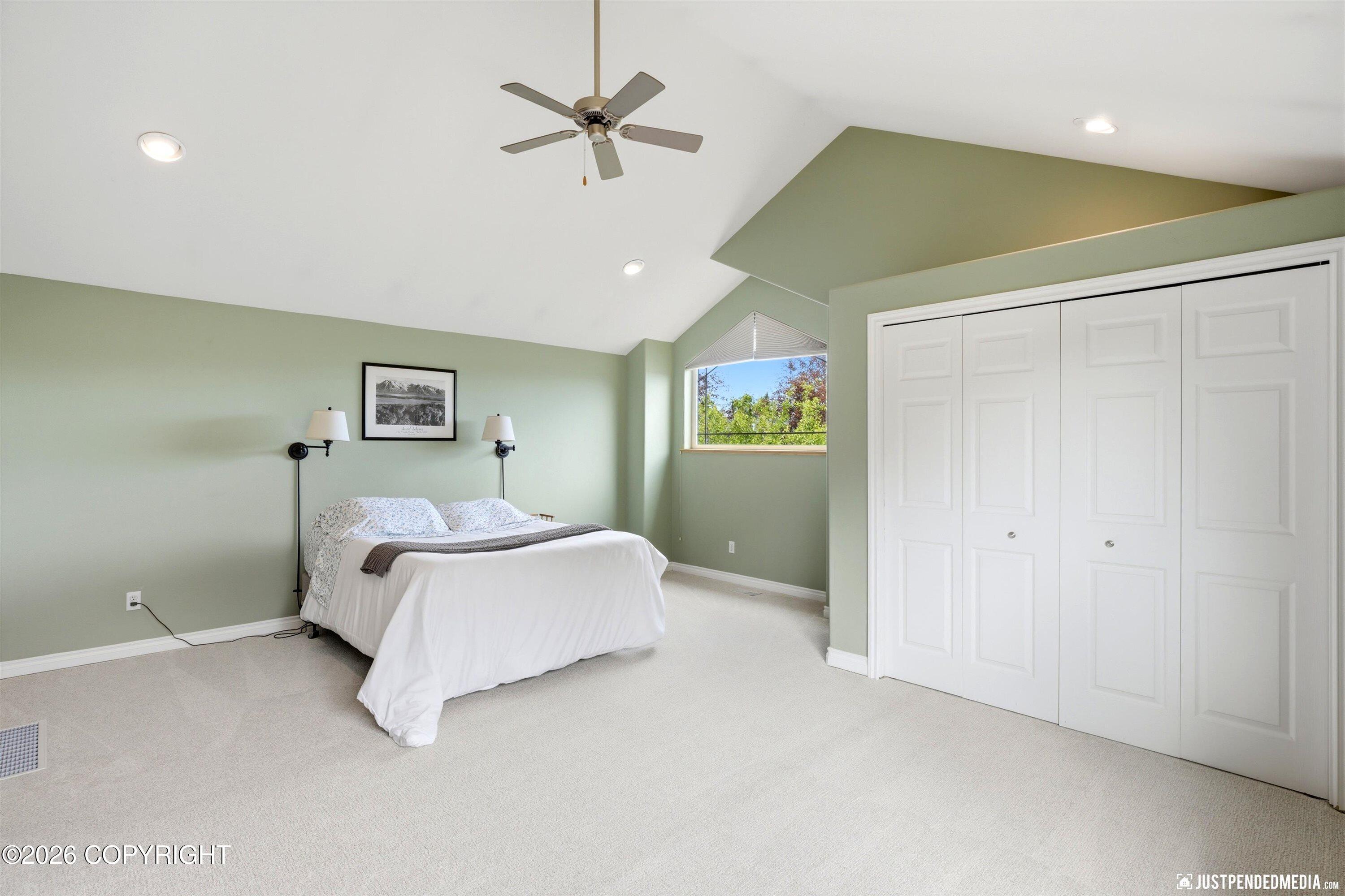 5717 Yukon Charlie Loop