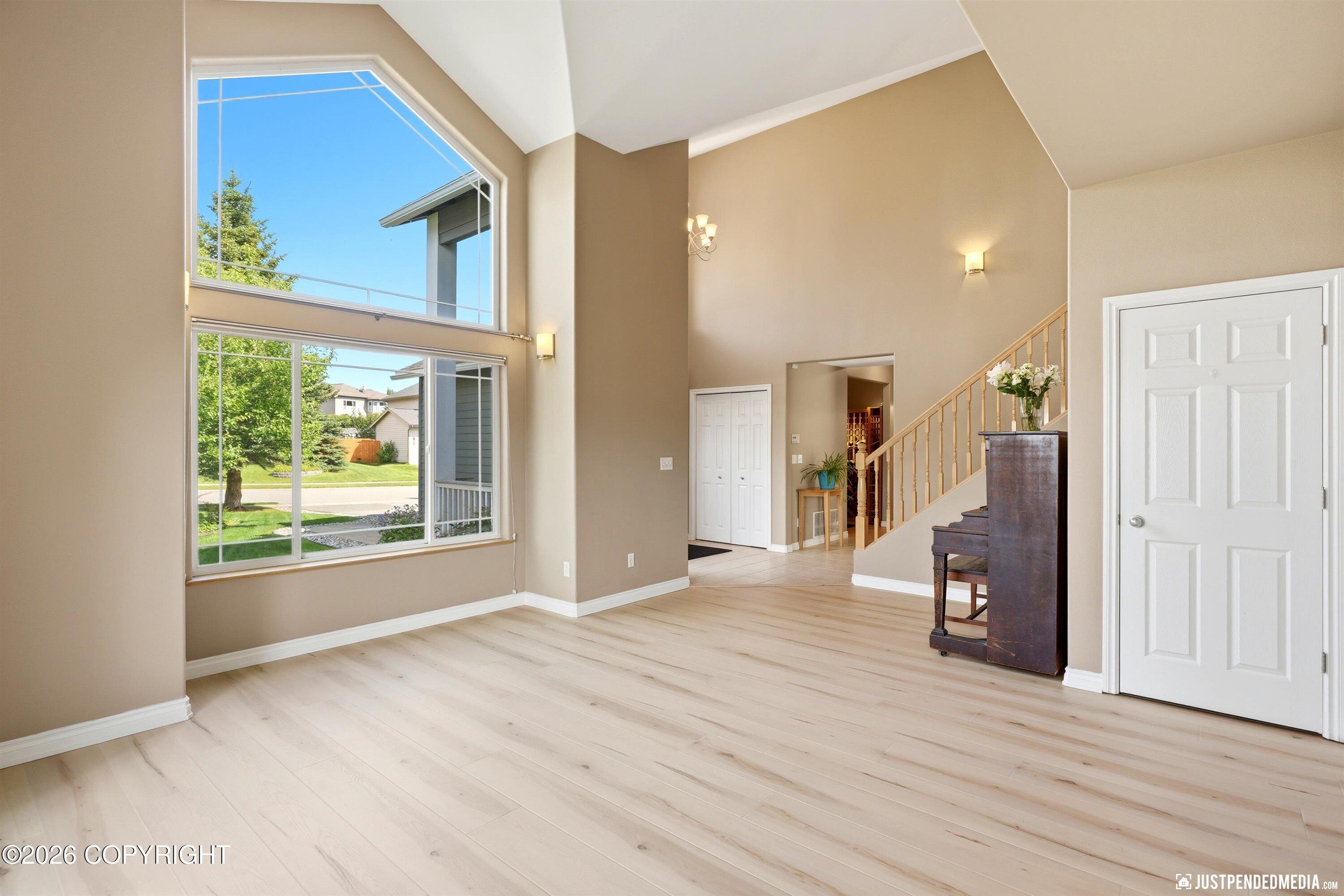 5717 Yukon Charlie Loop