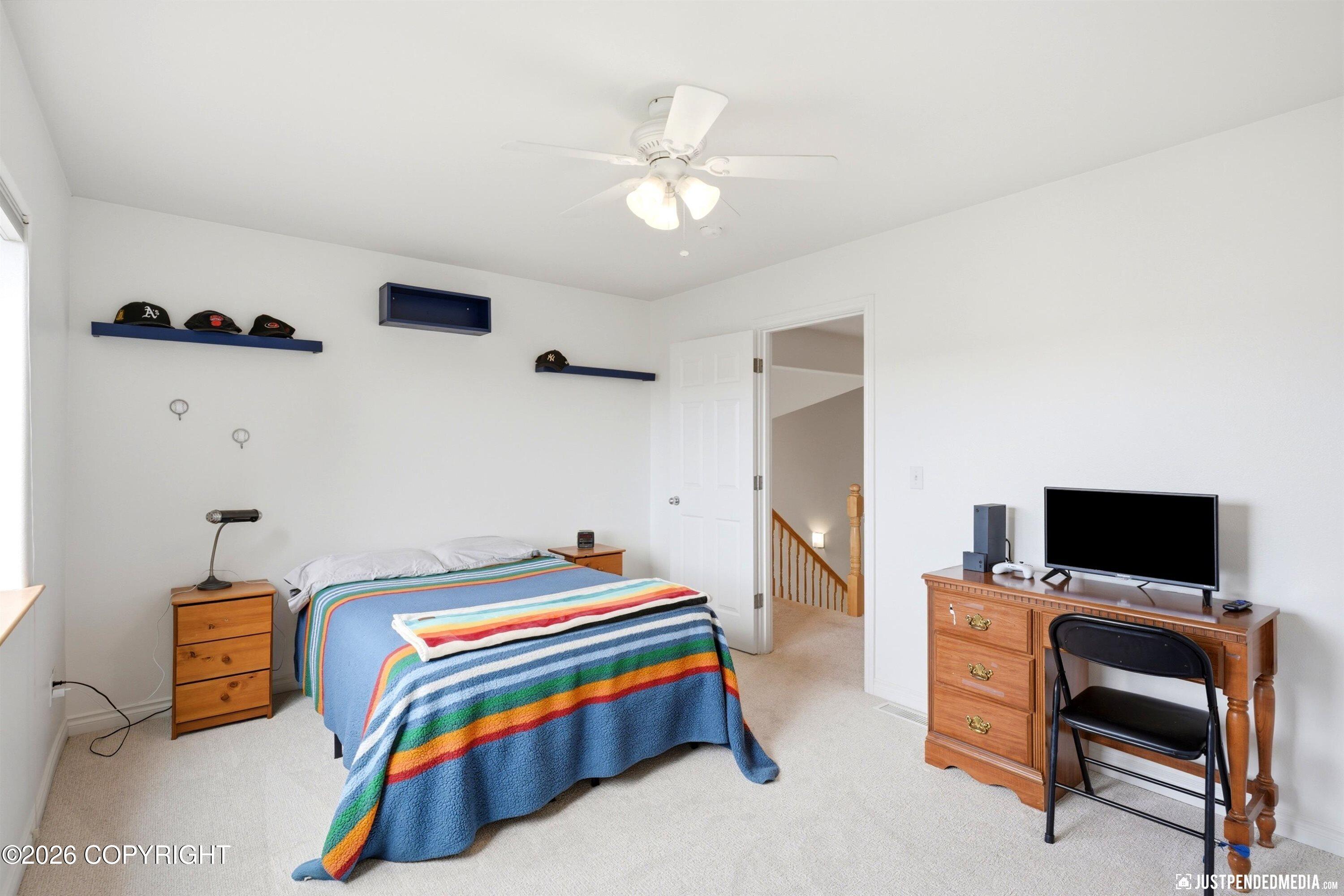 5717 Yukon Charlie Loop