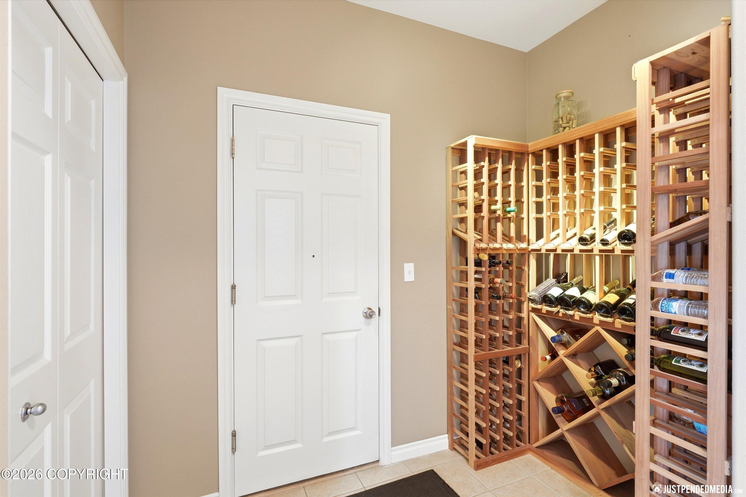5717 Yukon Charlie Loop