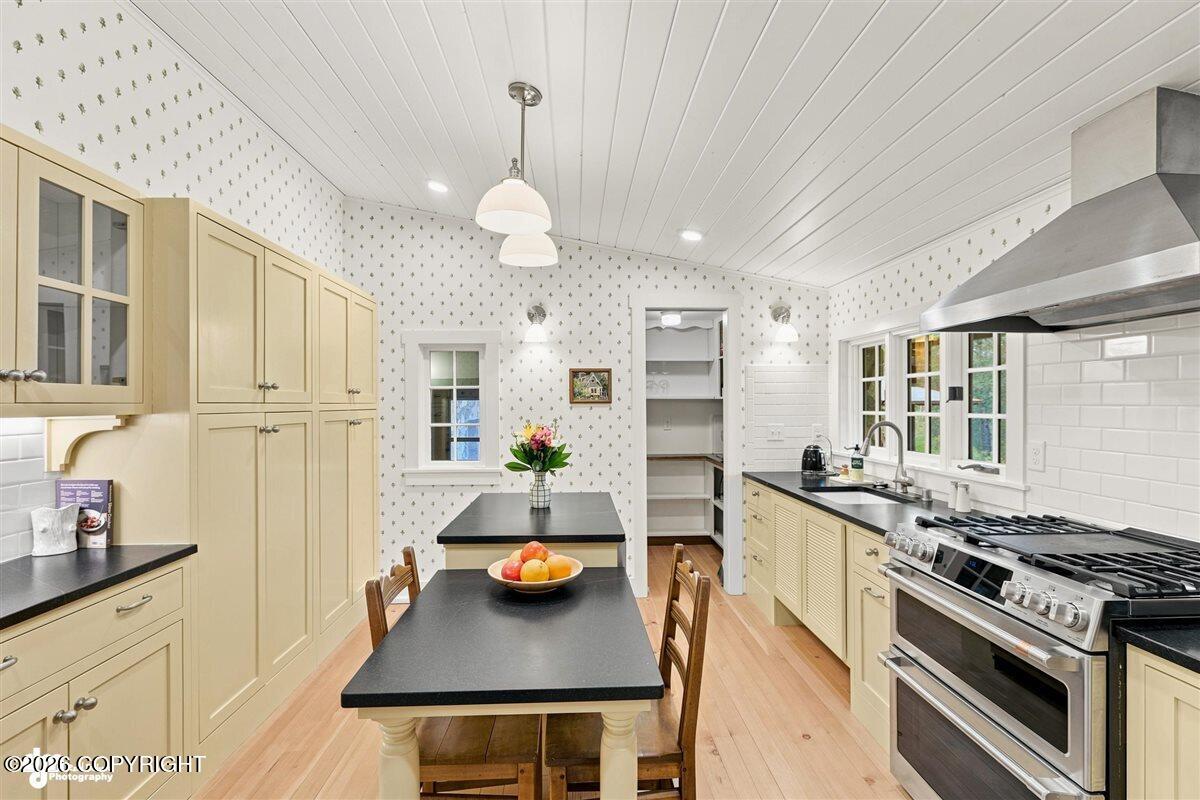 1359 Bannister Drive
