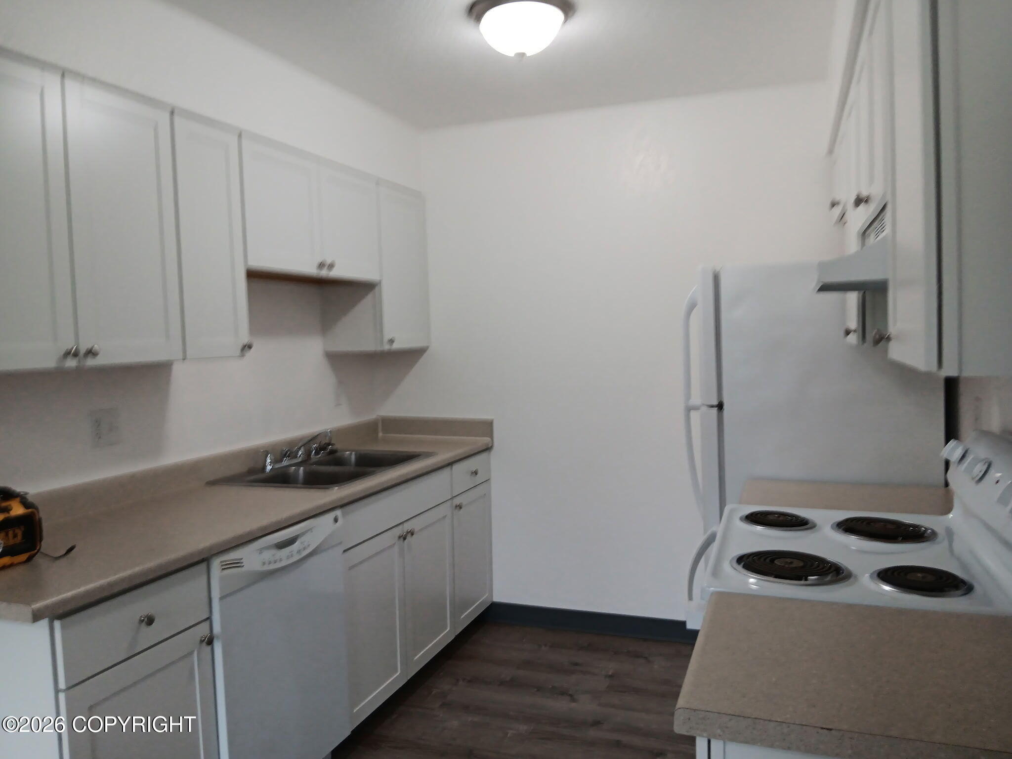 17032 Easy Street
