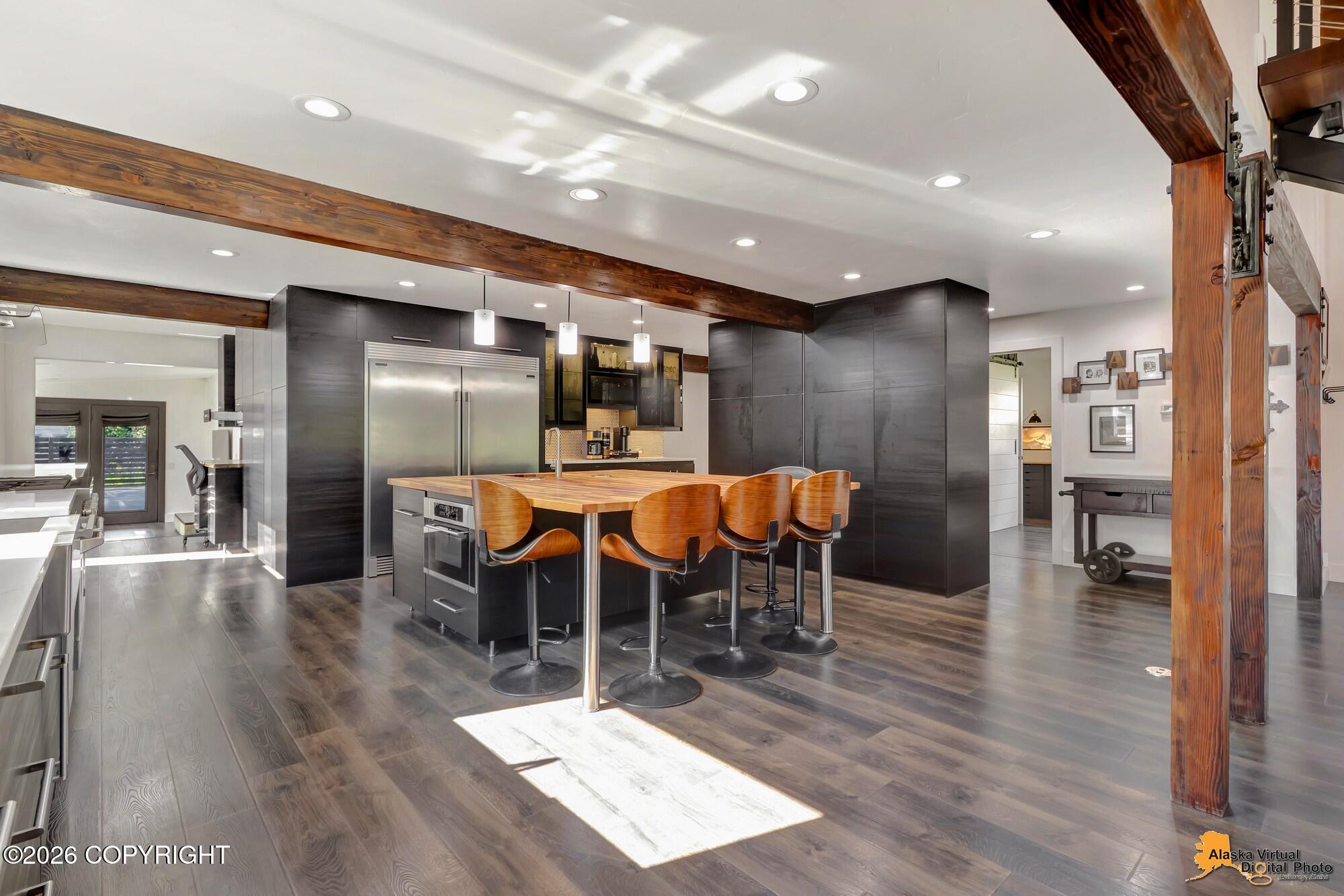 2121 Belmont Drive