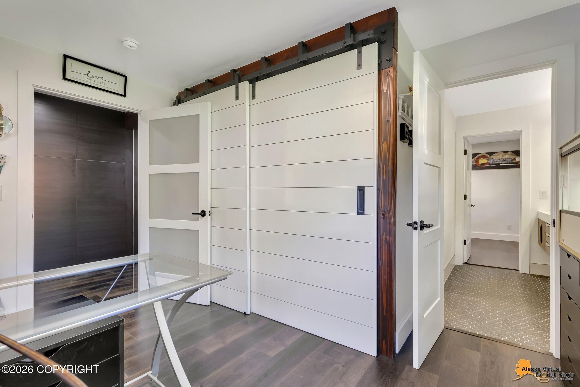 2121 Belmont Drive