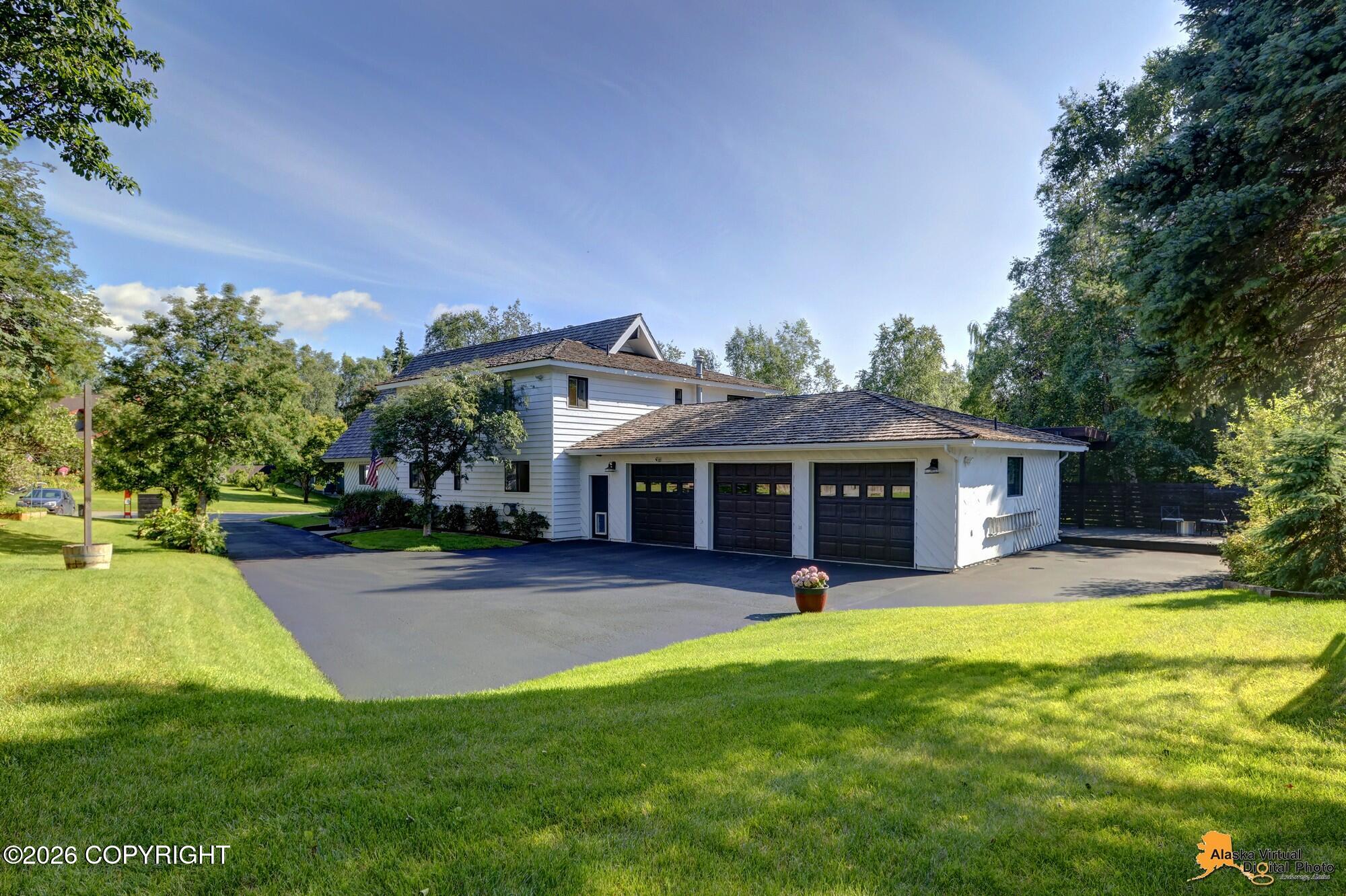 2121 Belmont Drive