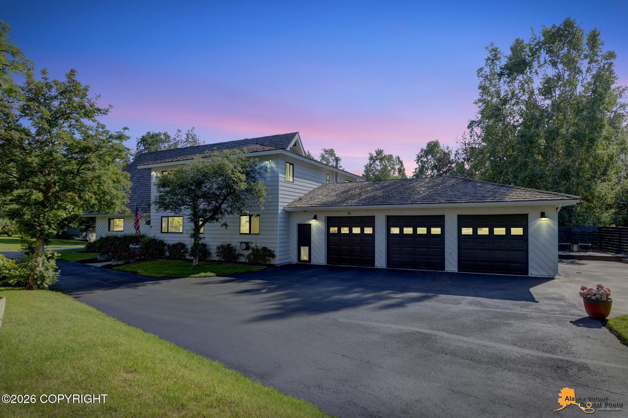 2121 Belmont Drive