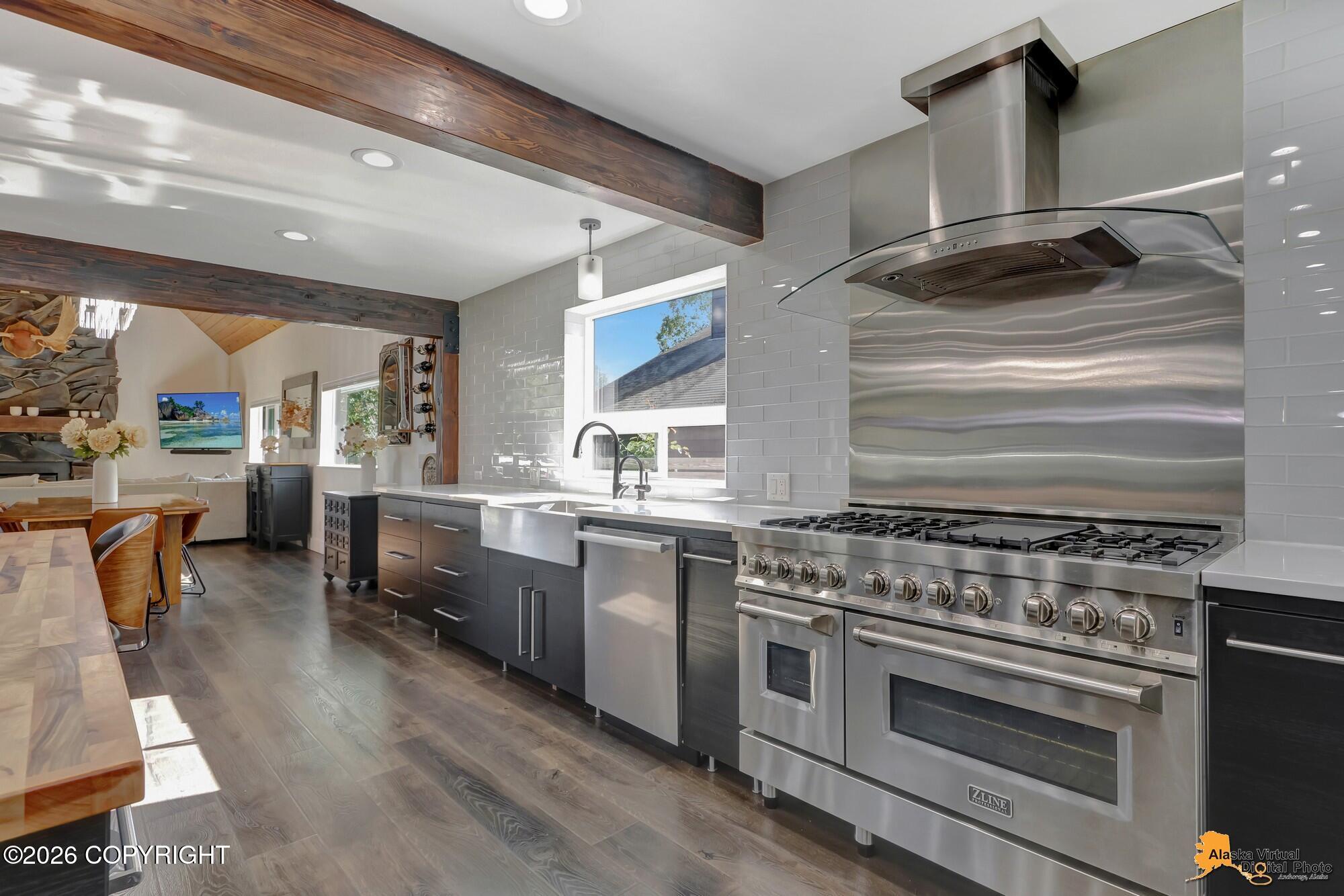 2121 Belmont Drive