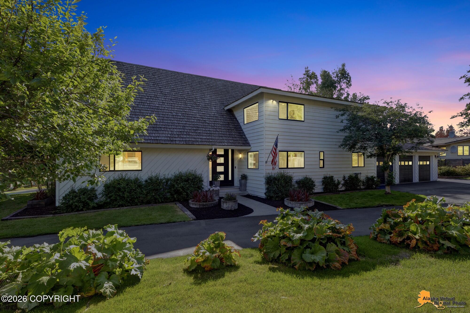 2121 Belmont Drive