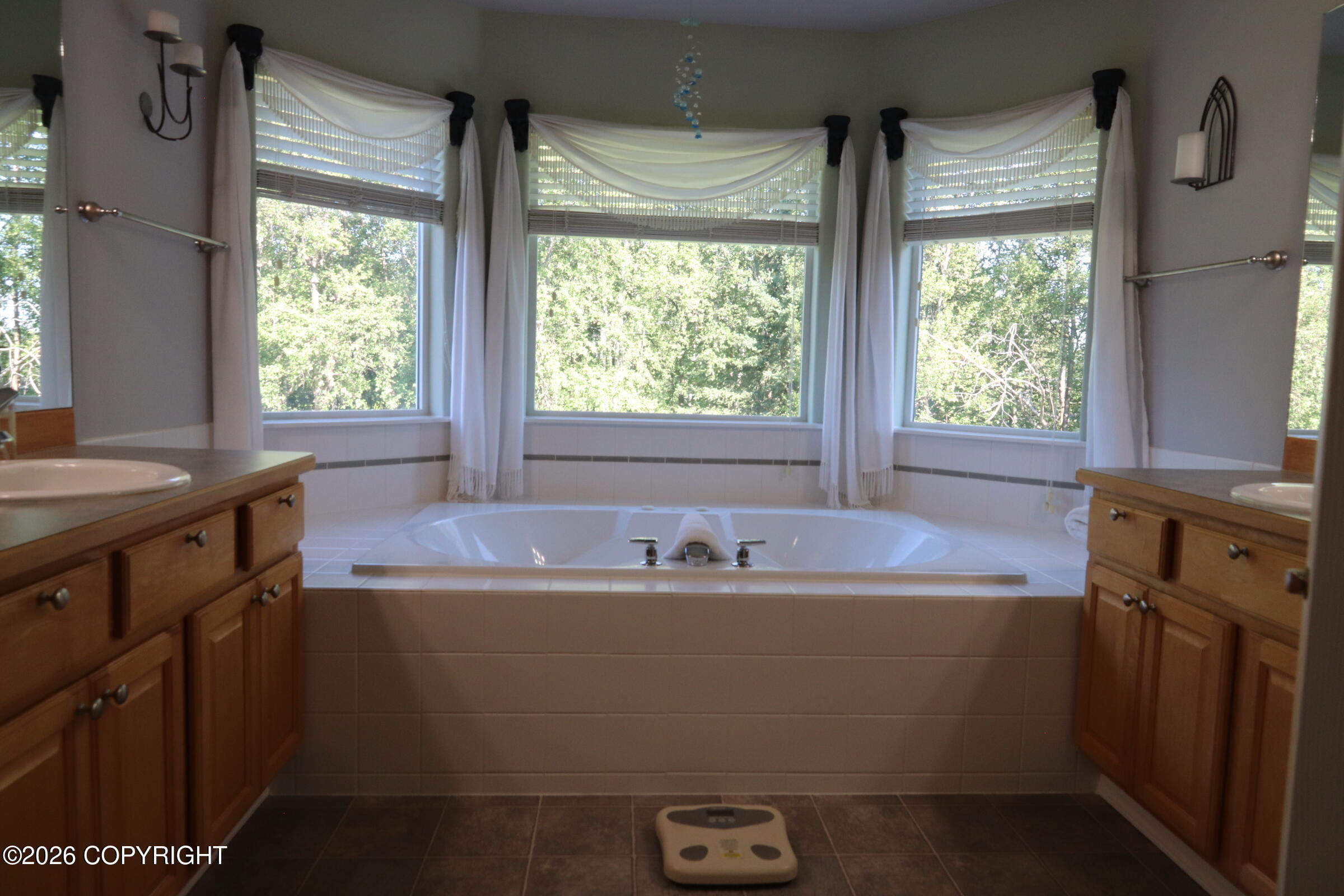 10006 Explorer Circle