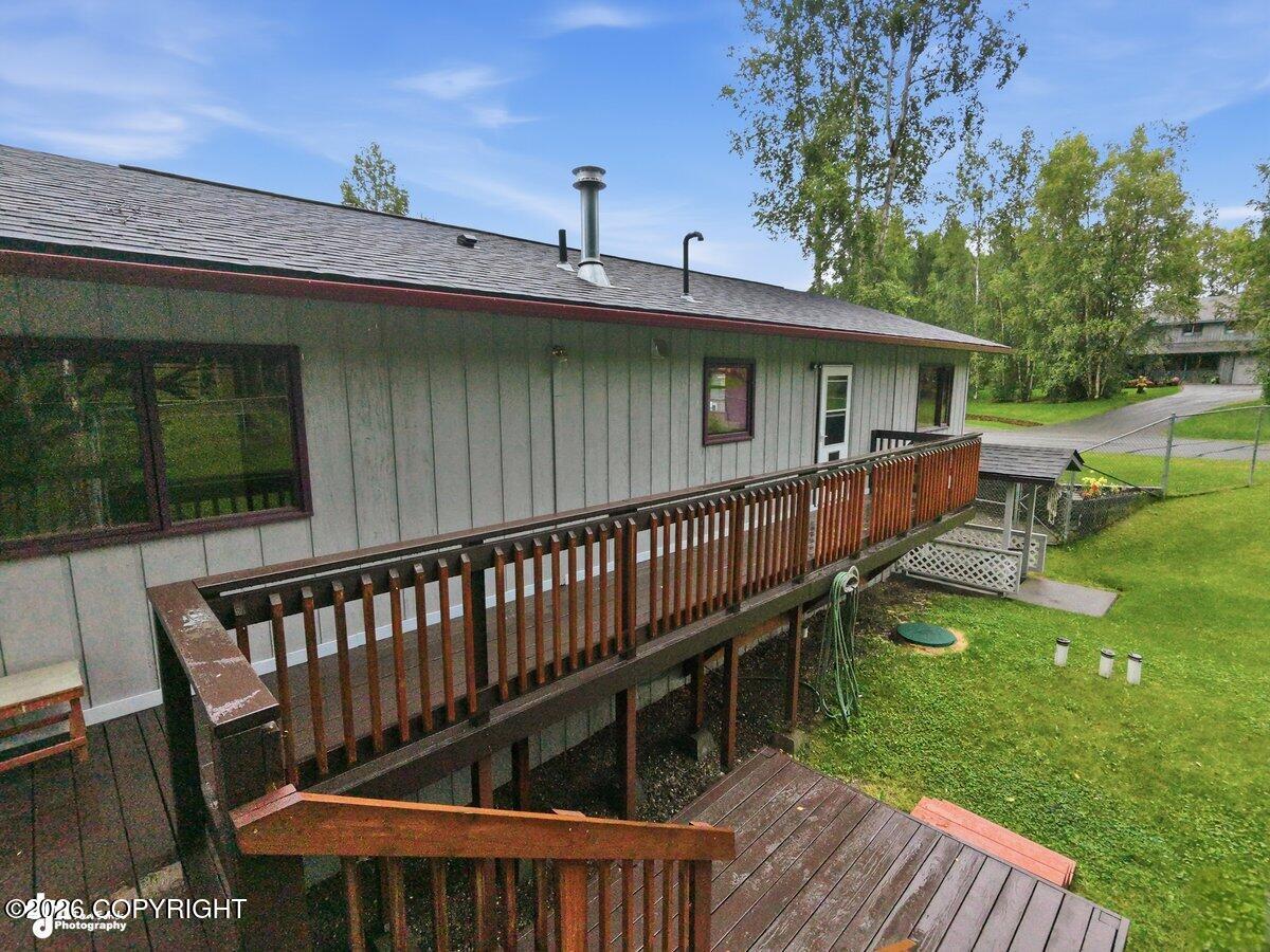 21910 Sheltering Spruce Loop