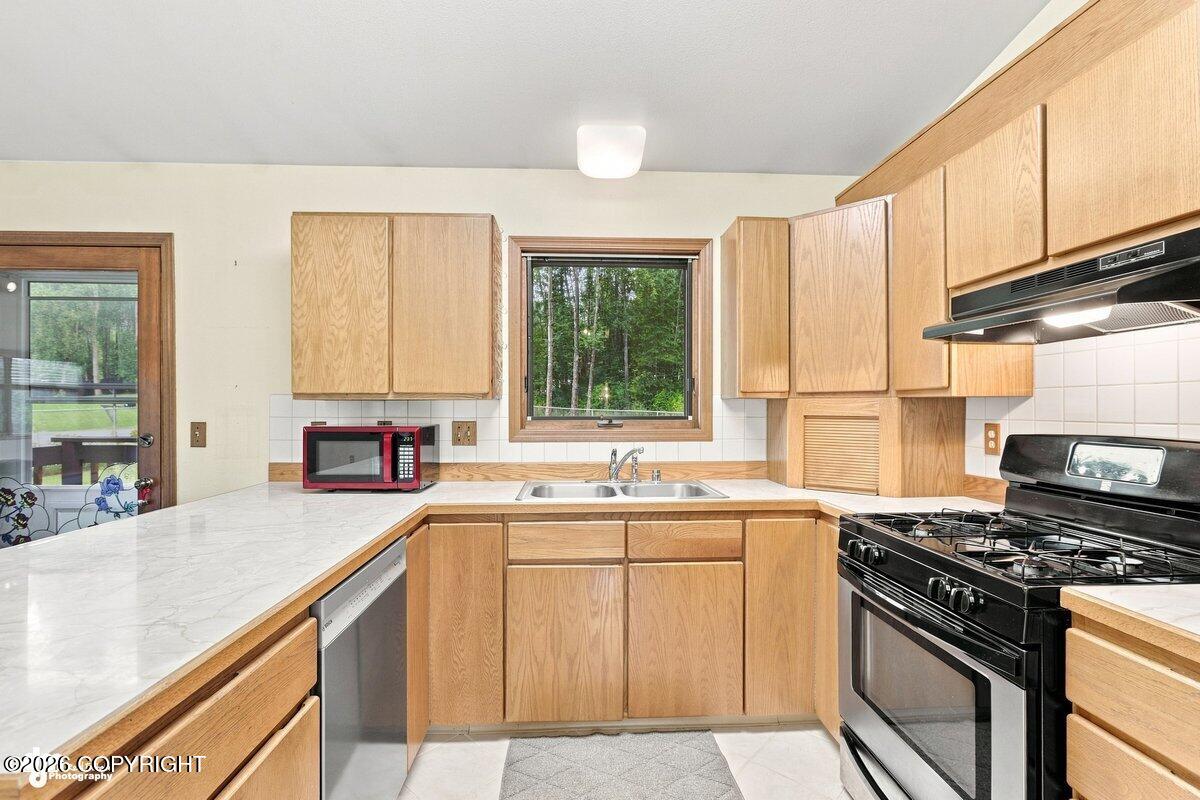 21910 Sheltering Spruce Loop