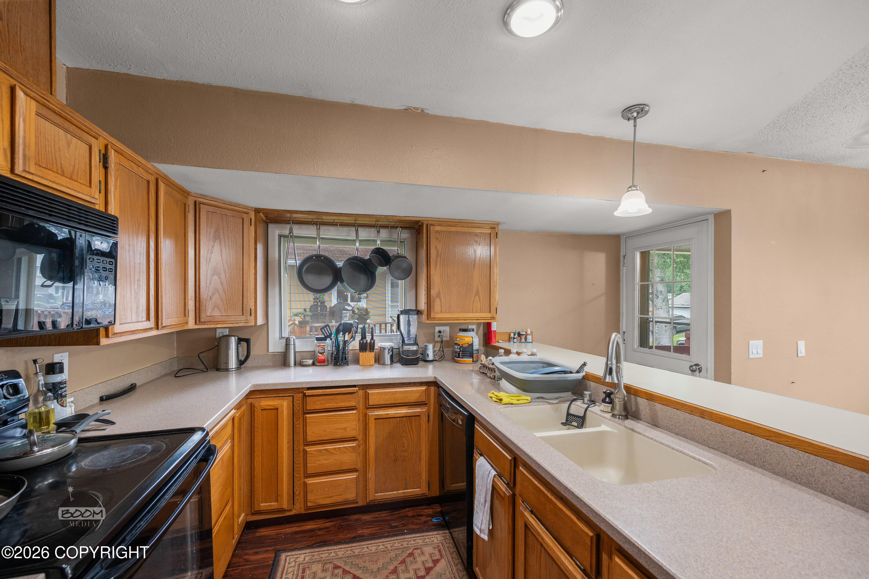 890 Lancaster Drive