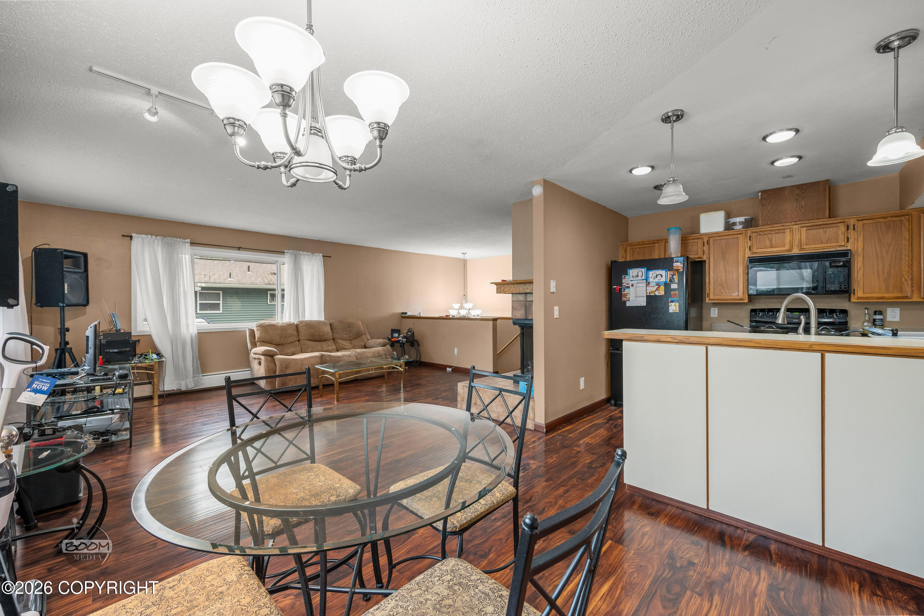 890 Lancaster Drive