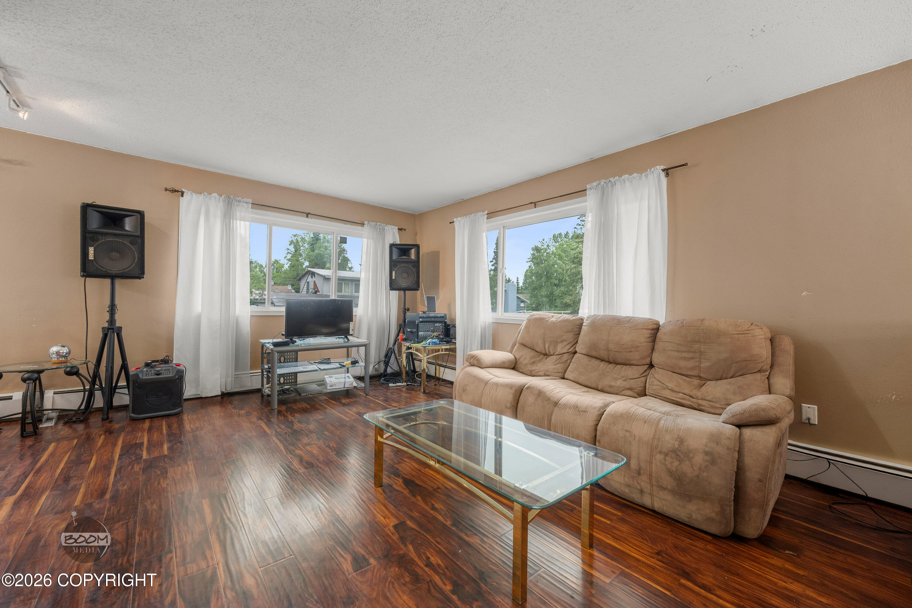 890 Lancaster Drive