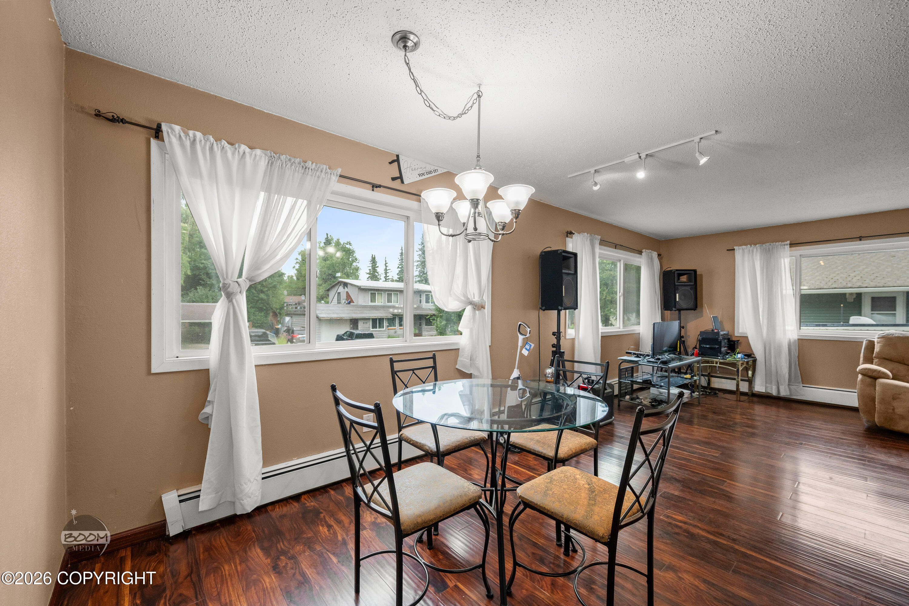 890 Lancaster Drive