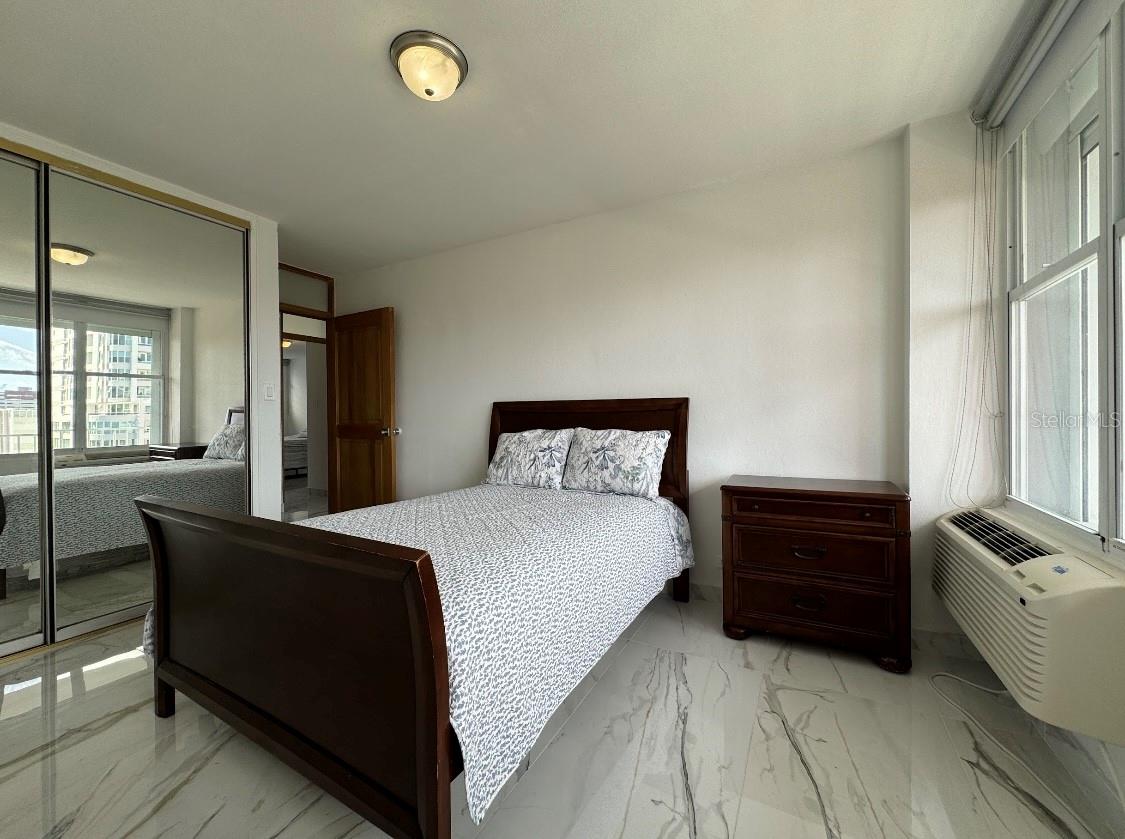 1309 MAGDALENA AVE. #M-61