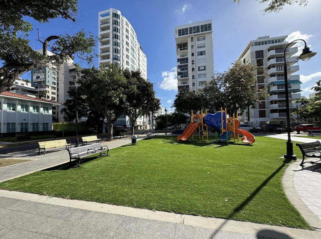 1309 MAGDALENA AVE. #M-61