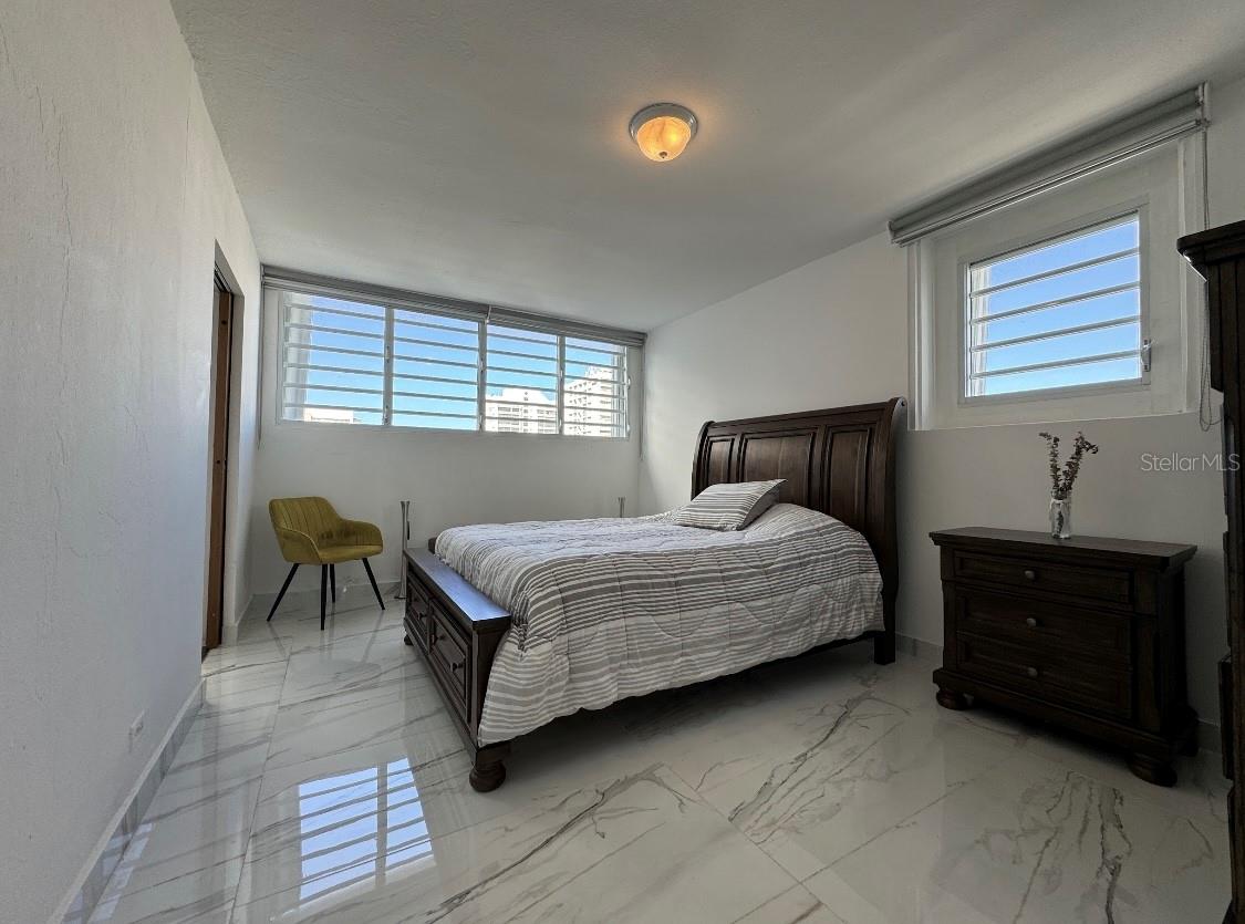 1309 MAGDALENA AVE. #M-61