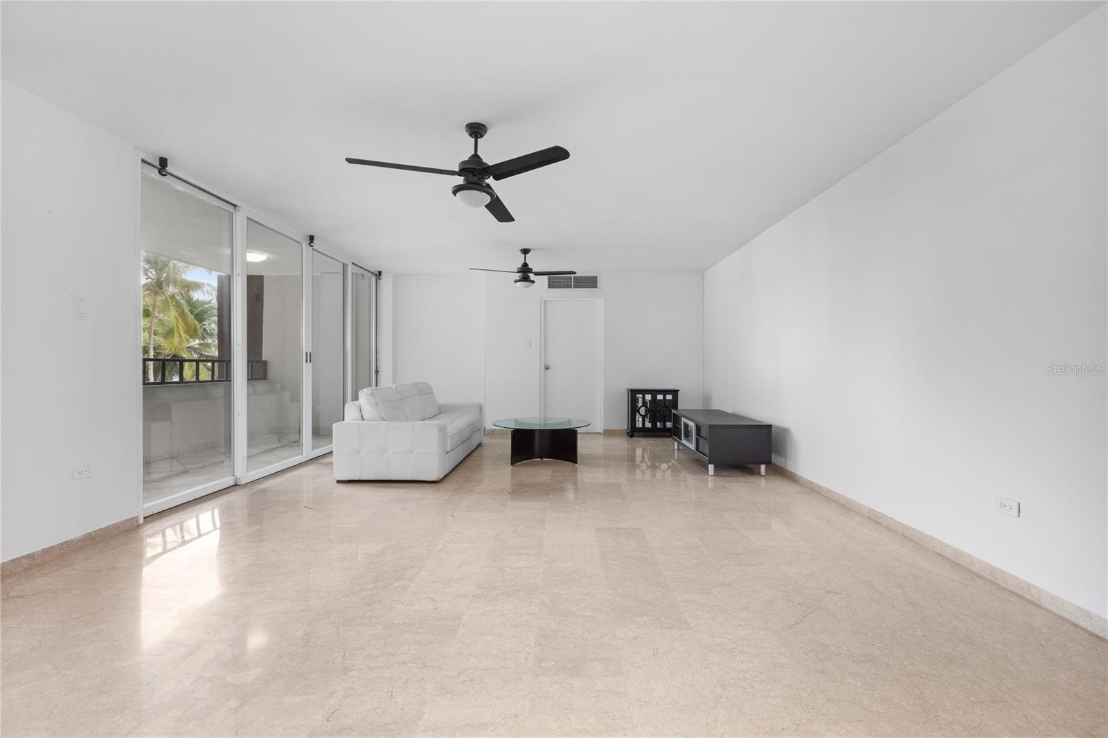 3307 ISLA VERDE AVENUE #304