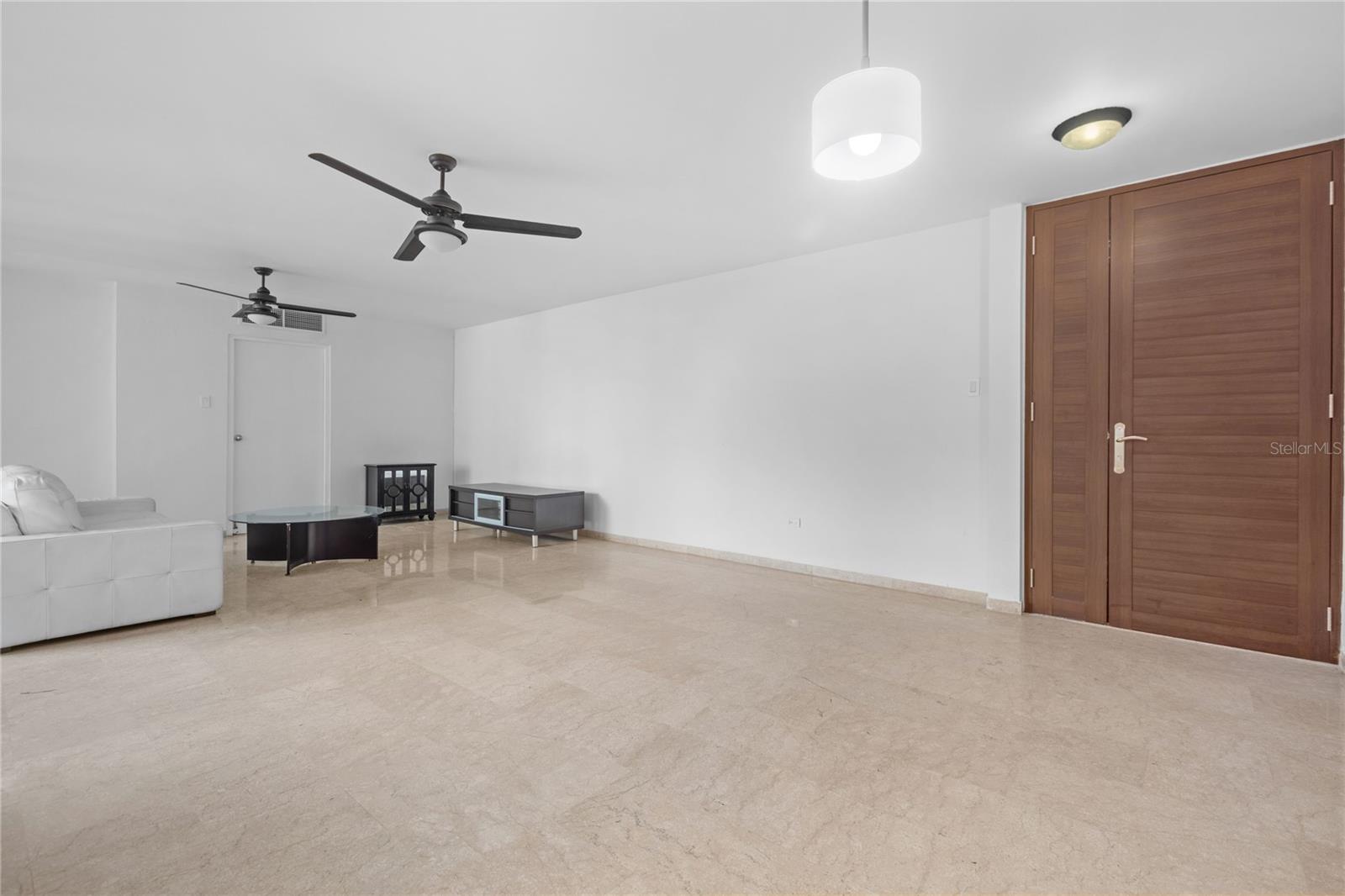 3307 ISLA VERDE AVENUE #304