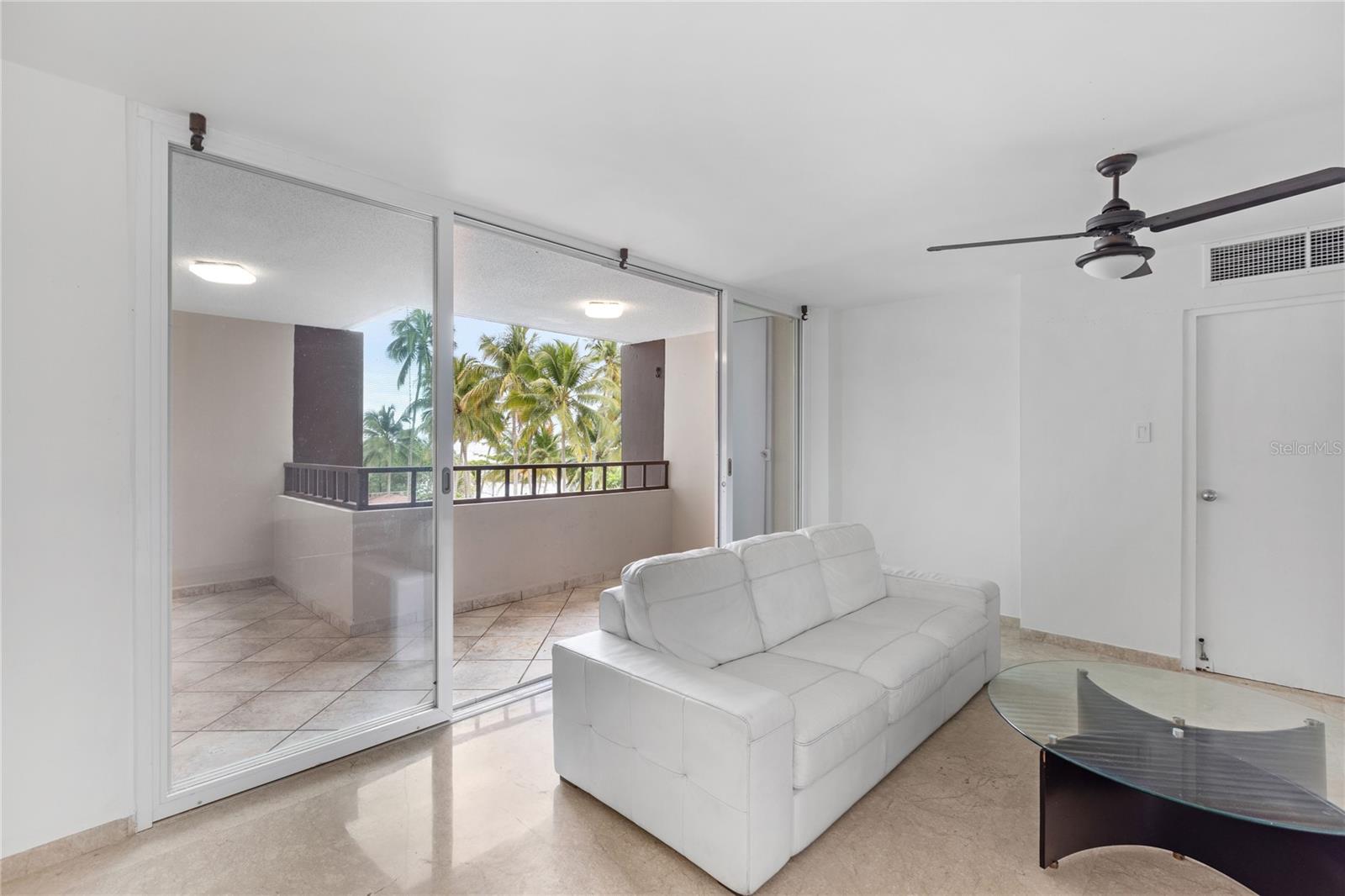 3307 ISLA VERDE AVENUE #304