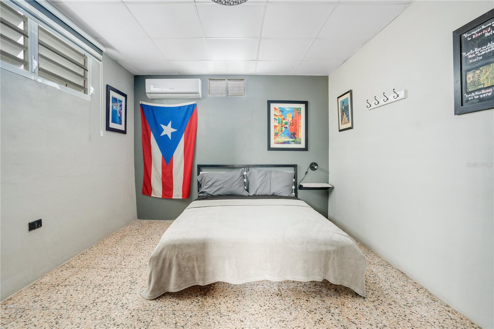 303 CALLE SAN AGUSTIN