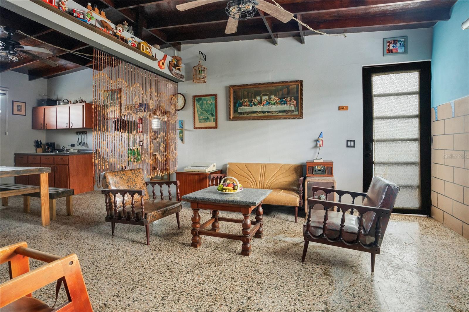 303 CALLE SAN AGUSTIN