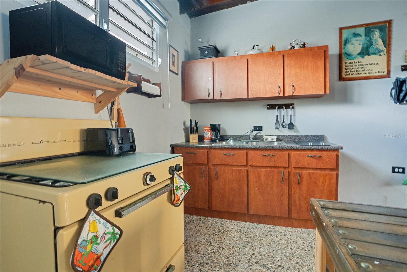 303 CALLE SAN AGUSTIN