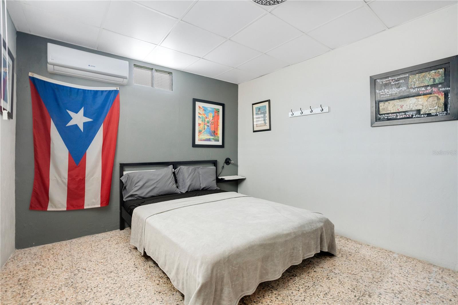 303 CALLE SAN AGUSTIN