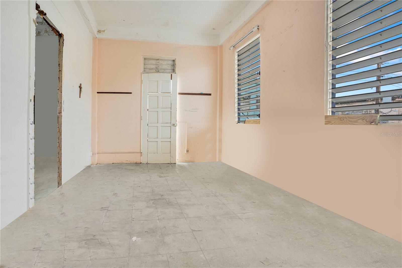 303 CALLE SAN AGUSTIN
